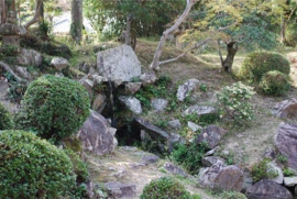 古庭園（池泉廻遊式）