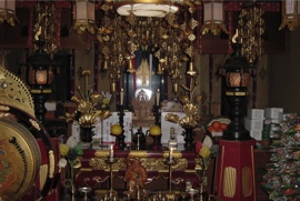 覚住寺（毘沙門天）正門