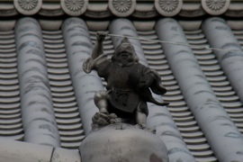 長屋式門のえびす様
