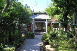 八百萬神社