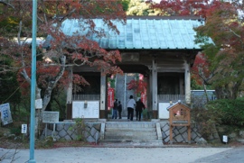 東山寺正門